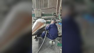 En Bovinx, cada componente de acero inoxidable cuenta una historia de artesanía.