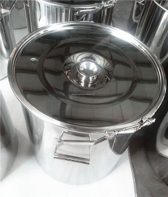 Un buen precio. Se trata de un tipo de barril de acero inoxidable de tipo 100L con abrazadera. en línea