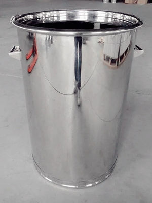 Un buen precio. Polvo de espejo en el interior del tanque de acero inoxidable 300L de almacenamiento de líquido en línea