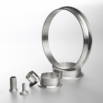 El material de acero inoxidable se utiliza para la fabricación de los tubos de acero.