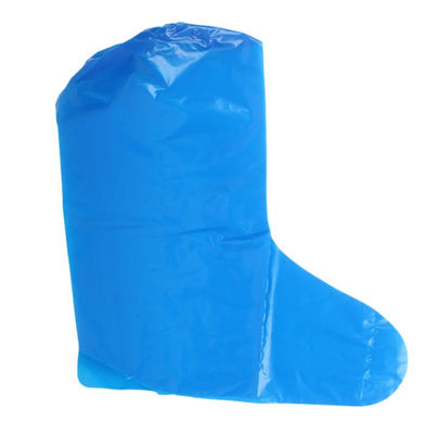 Un buen precio. Las cubiertas de zapatos desechables (azul) en línea